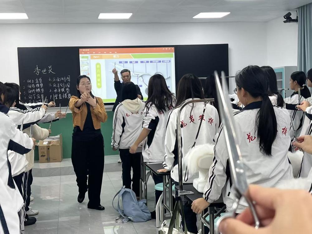 图片1.jpg 图片1.jpg