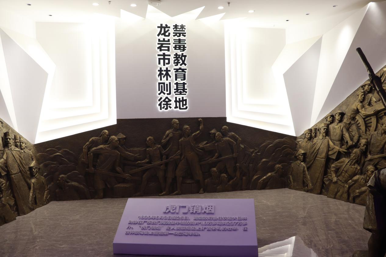 图片2.jpg 图片2.jpg