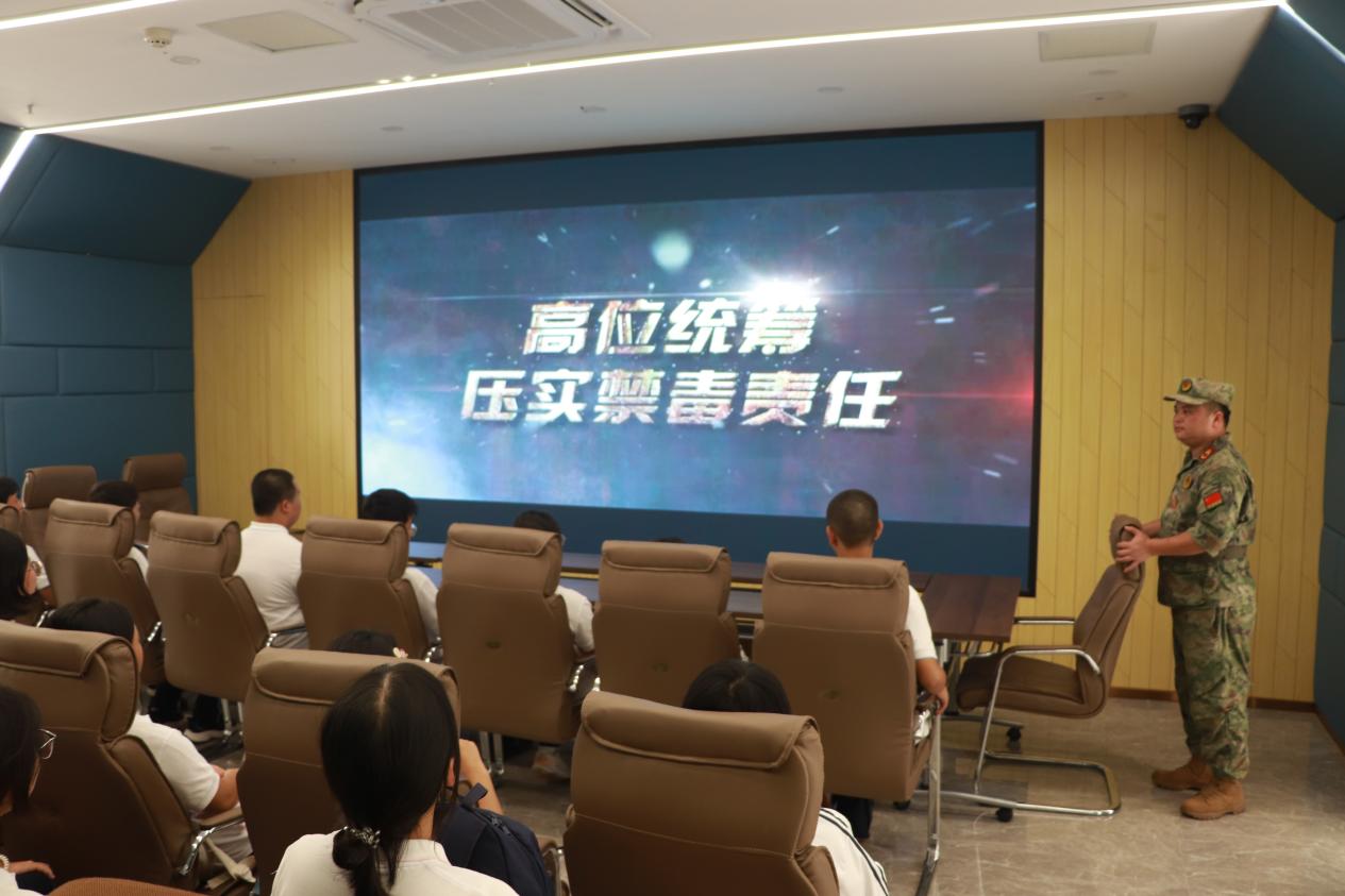 图片5.jpg 图片5.jpg