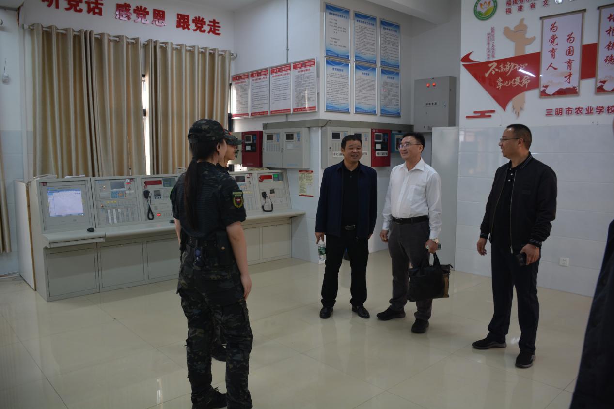 图片2.jpg 图片2.jpg