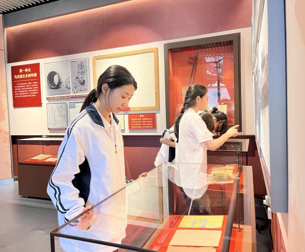 图片7.jpg 图片7.jpg