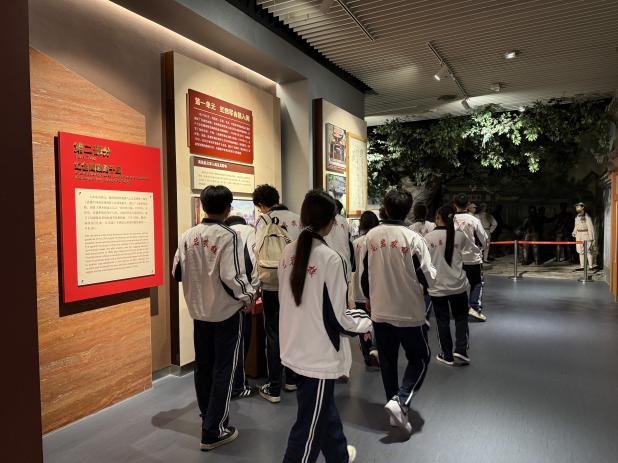 图片9.jpg 图片9.jpg