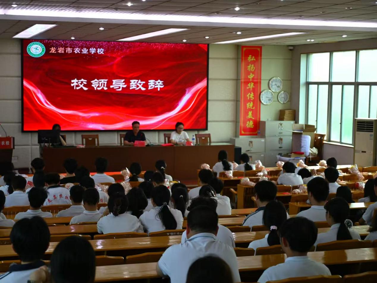 图片5.jpg 图片5.jpg
