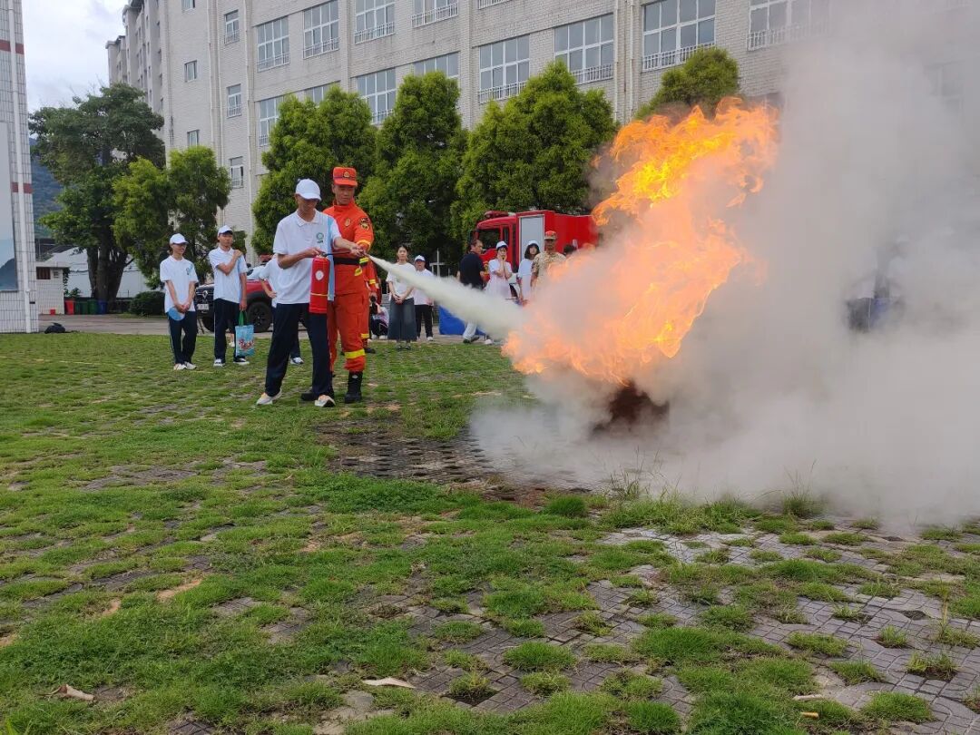图片12.jpg